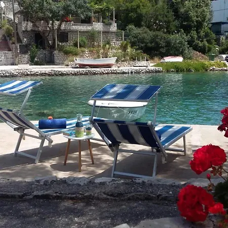 Bianca Mljet Mit Meerblick *